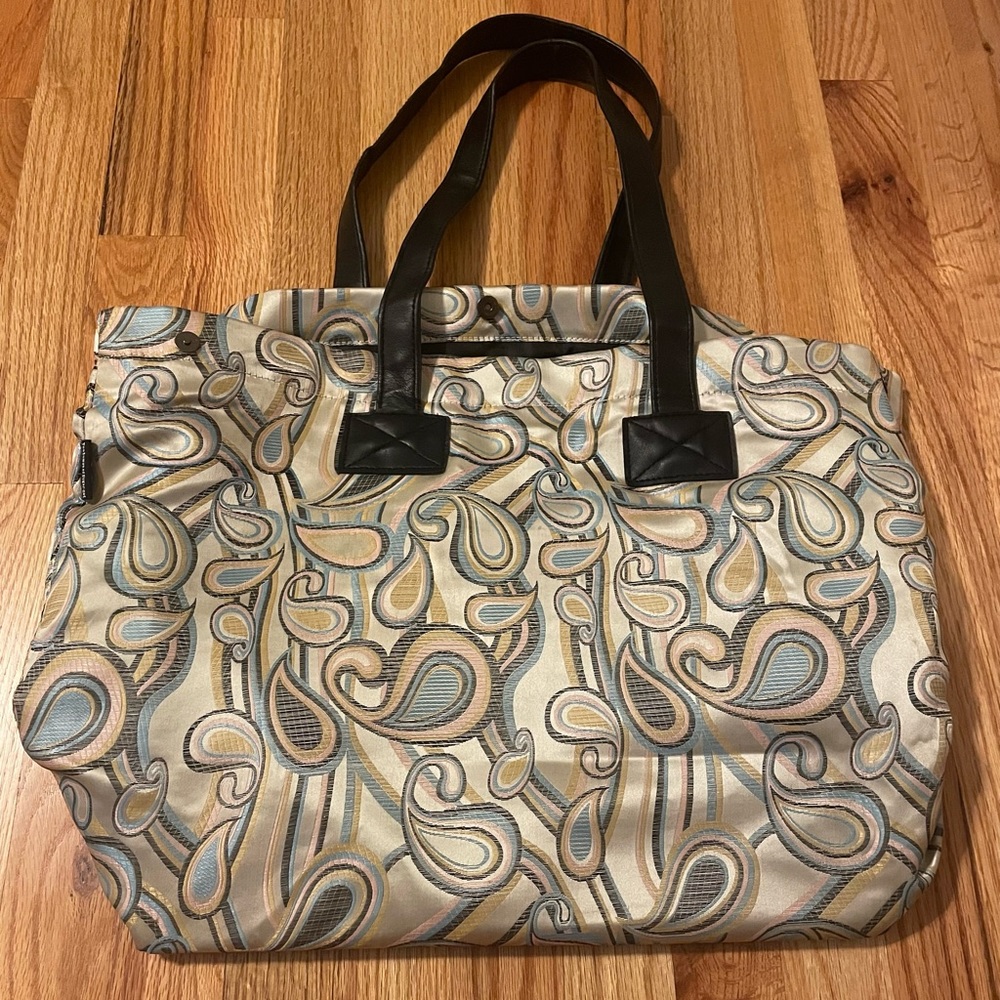 Beautiful paisley print tote bag